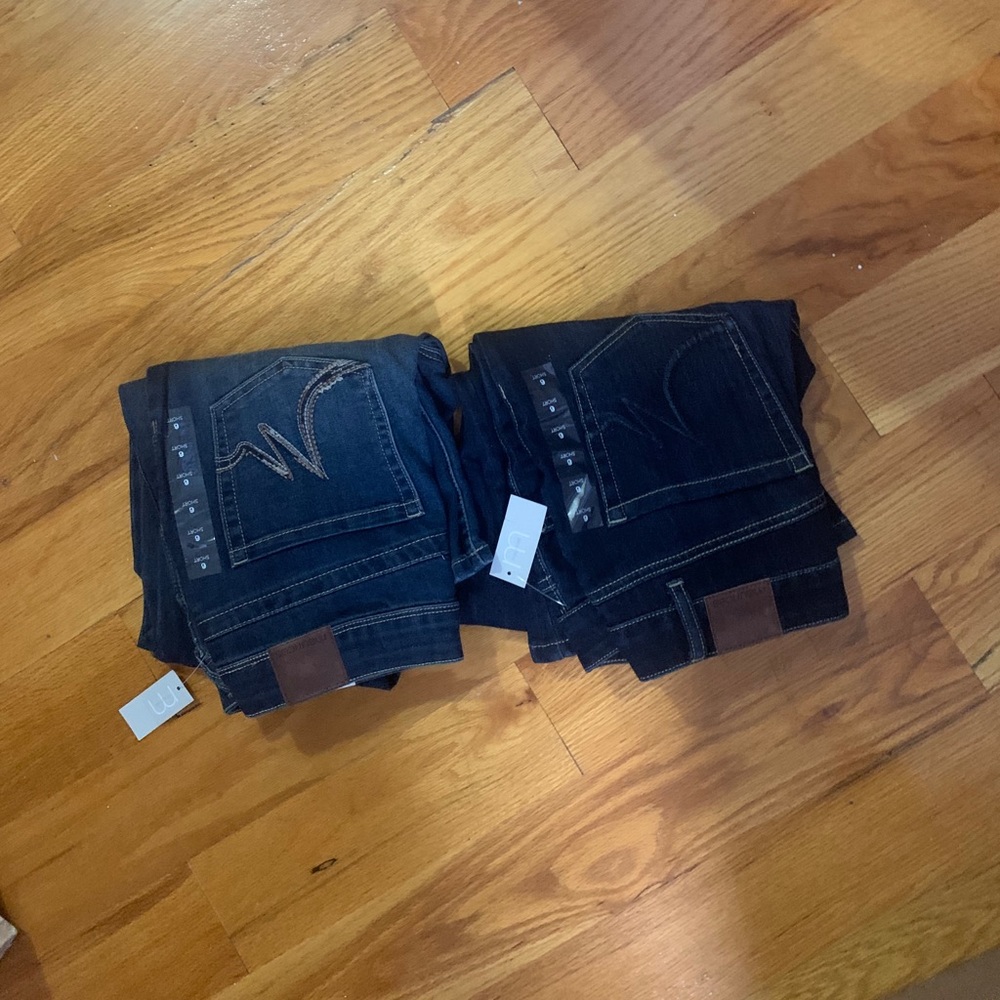Maurices jeans
